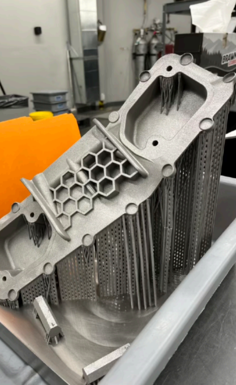 Metal 3D Printing Is Resurrecting the Classic Porsche — photo 3